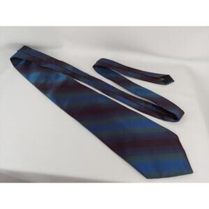 Croft and Barrow Irridescent Vintage Men's Blue Irridescent Necktie